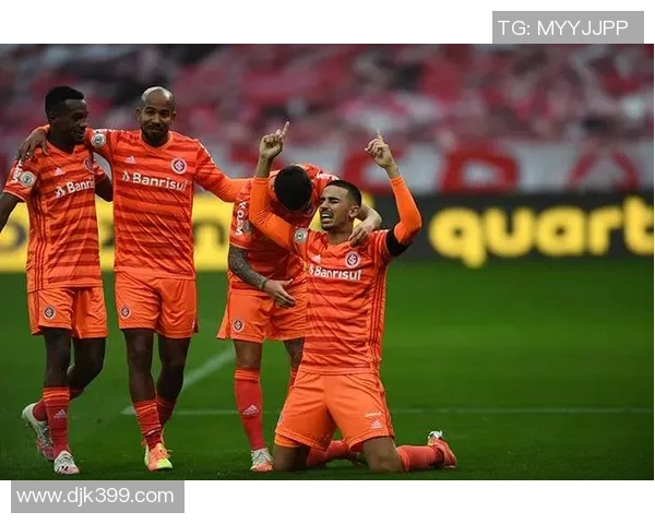 布拉甘蒂诺与巴伊亚激战成平局比赛结果引发热议